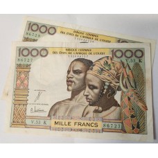 WEST AFRICAN STATES 1965 . ONE THOUSAND 1,000 FRANCS BANKNOTES . CONSECUTIVE PAIR